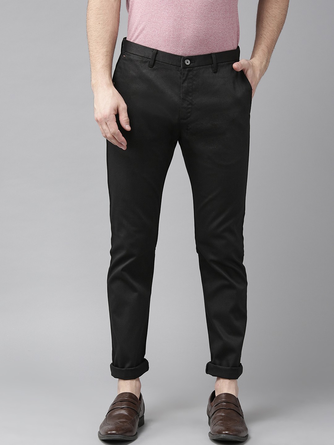 

Blackberrys Men Black Slim Fit Solid Chinos