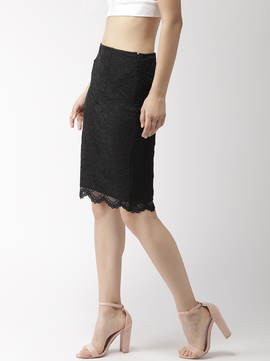 

FOREVER 21 Women Black Self-Design Lace Pencil Skirt