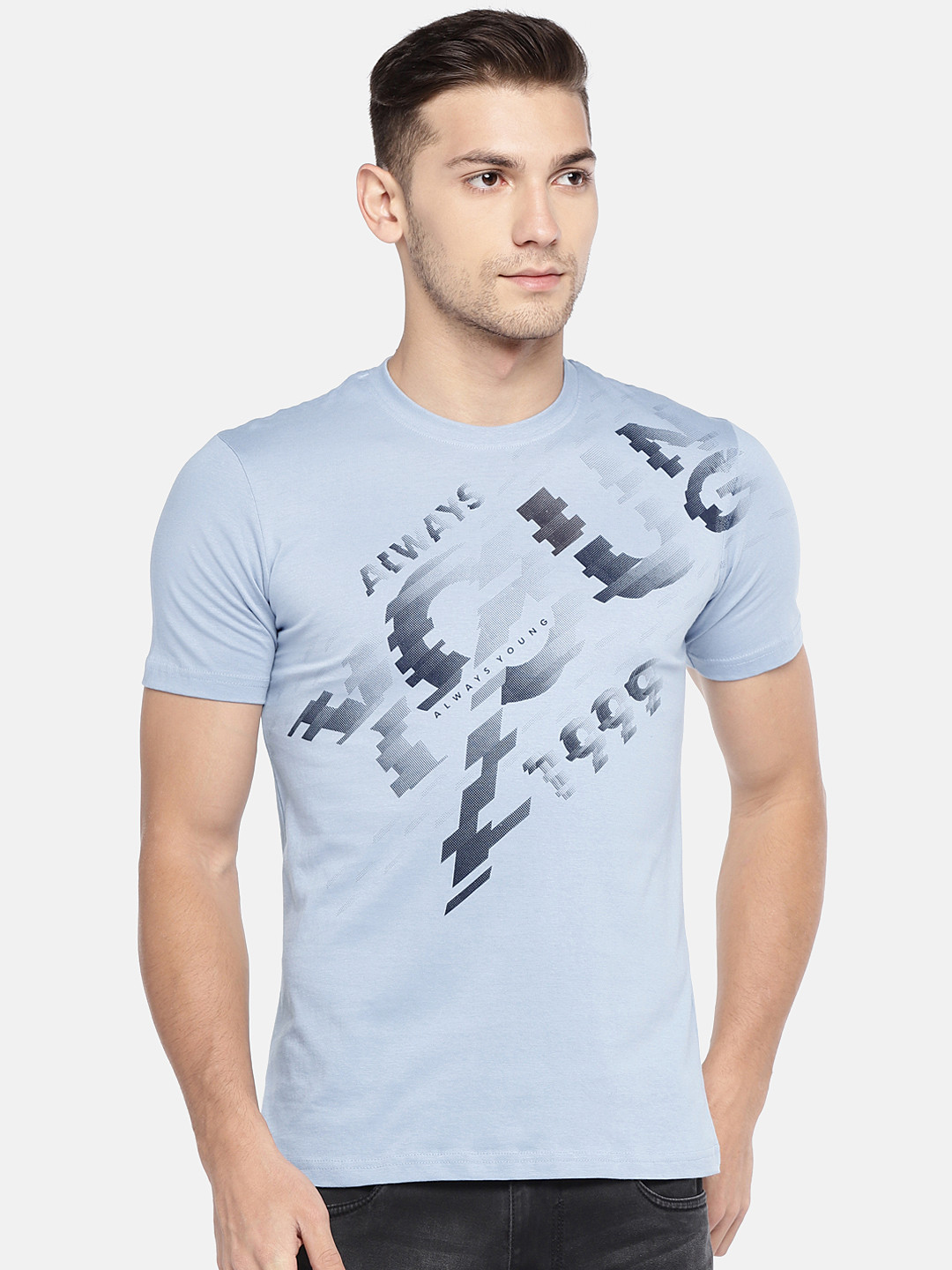 

Globus Men Blue Printed Round Neck T-shirt