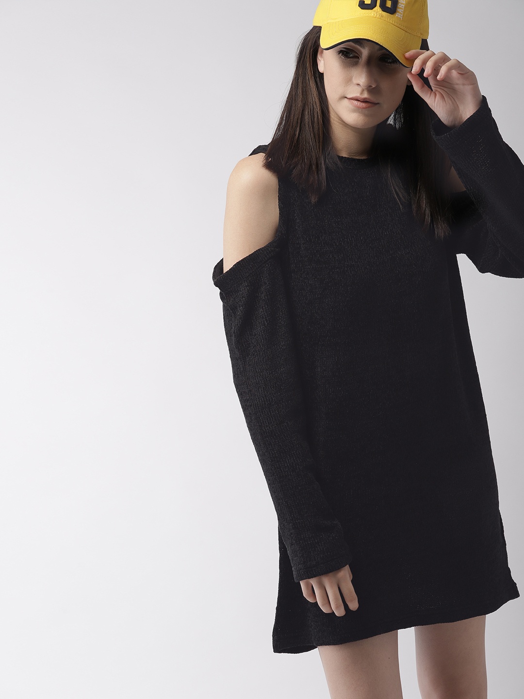 

FOREVER 21 Kendall + Kylie Women Black Solid Acrylic Jumper Dress