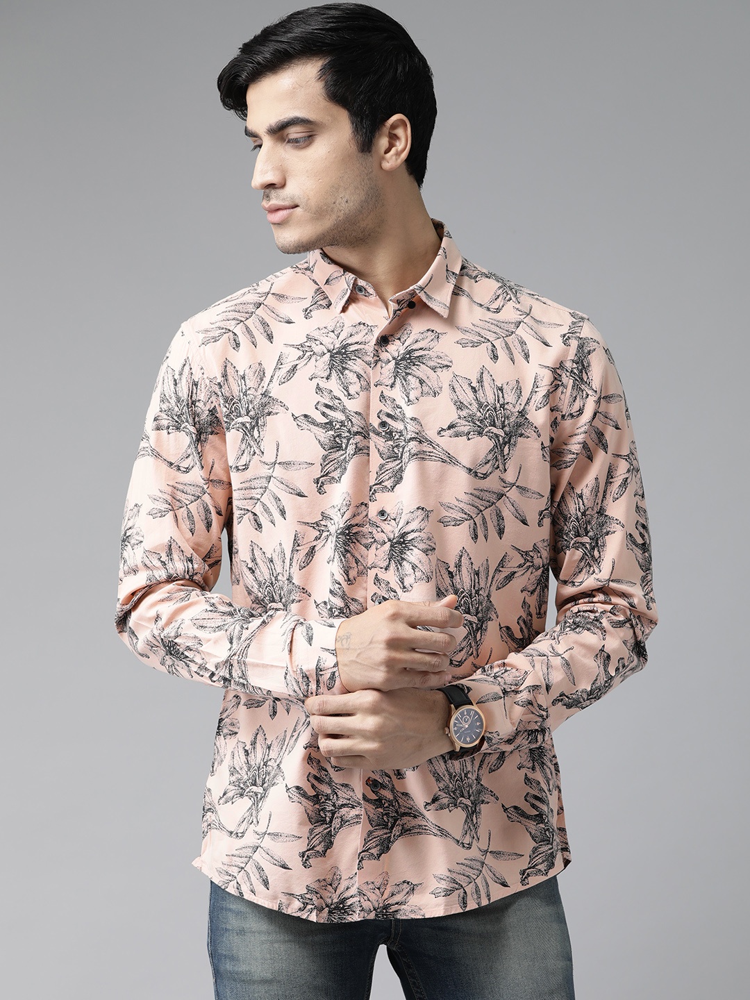 

Blackberrys Men Dusty Pink & Black Slim Fit Printed Casual Shirt