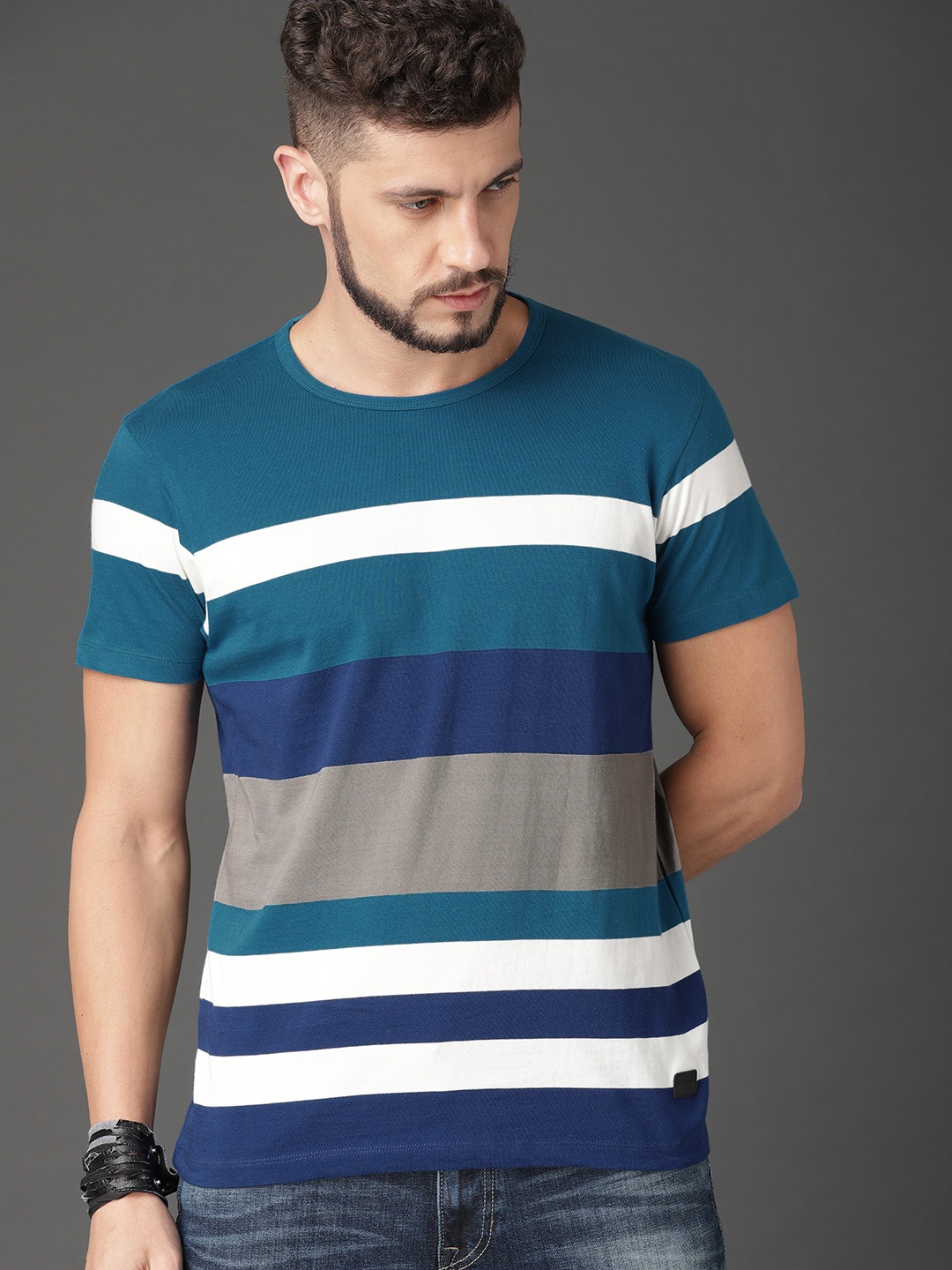 

Roadster Men Blue White Striped Round Neck Pure Cotton T-shirt