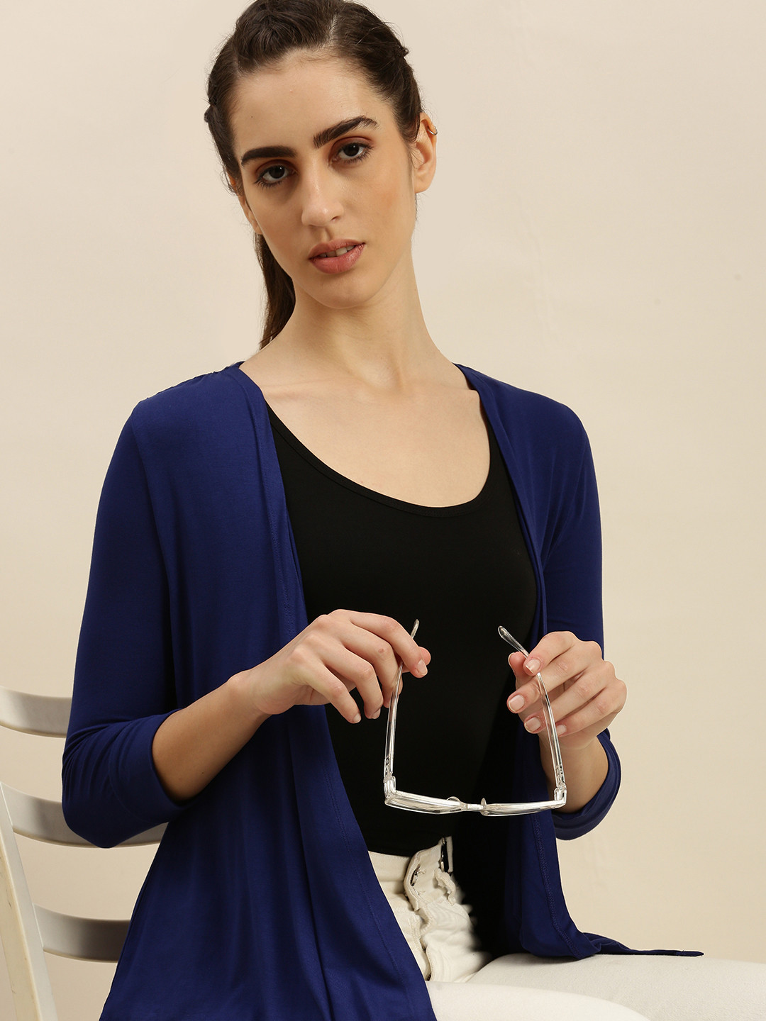 

De Moza Navy Blue Solid Open Front Shrug