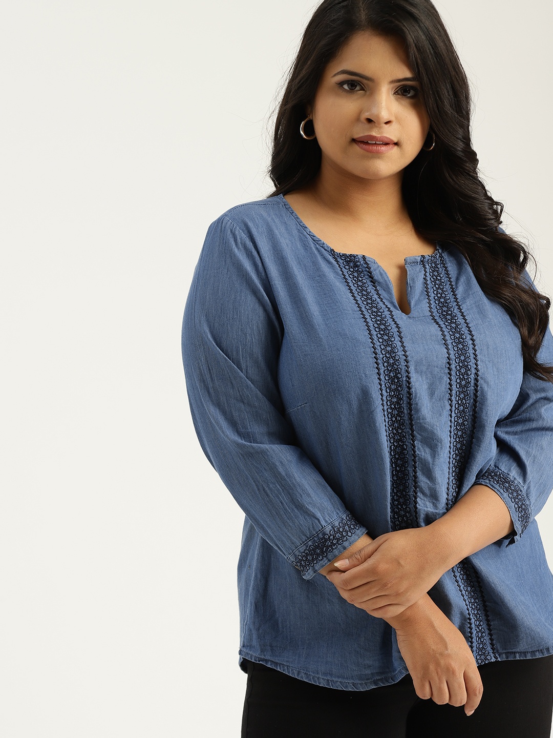 

Sztori Plus Size Women Blue Solid Chambray Pure Cotton Top