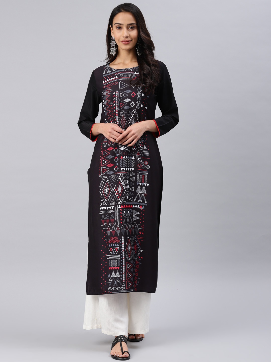 

AHIKA Women Black Printed Straight Kurta