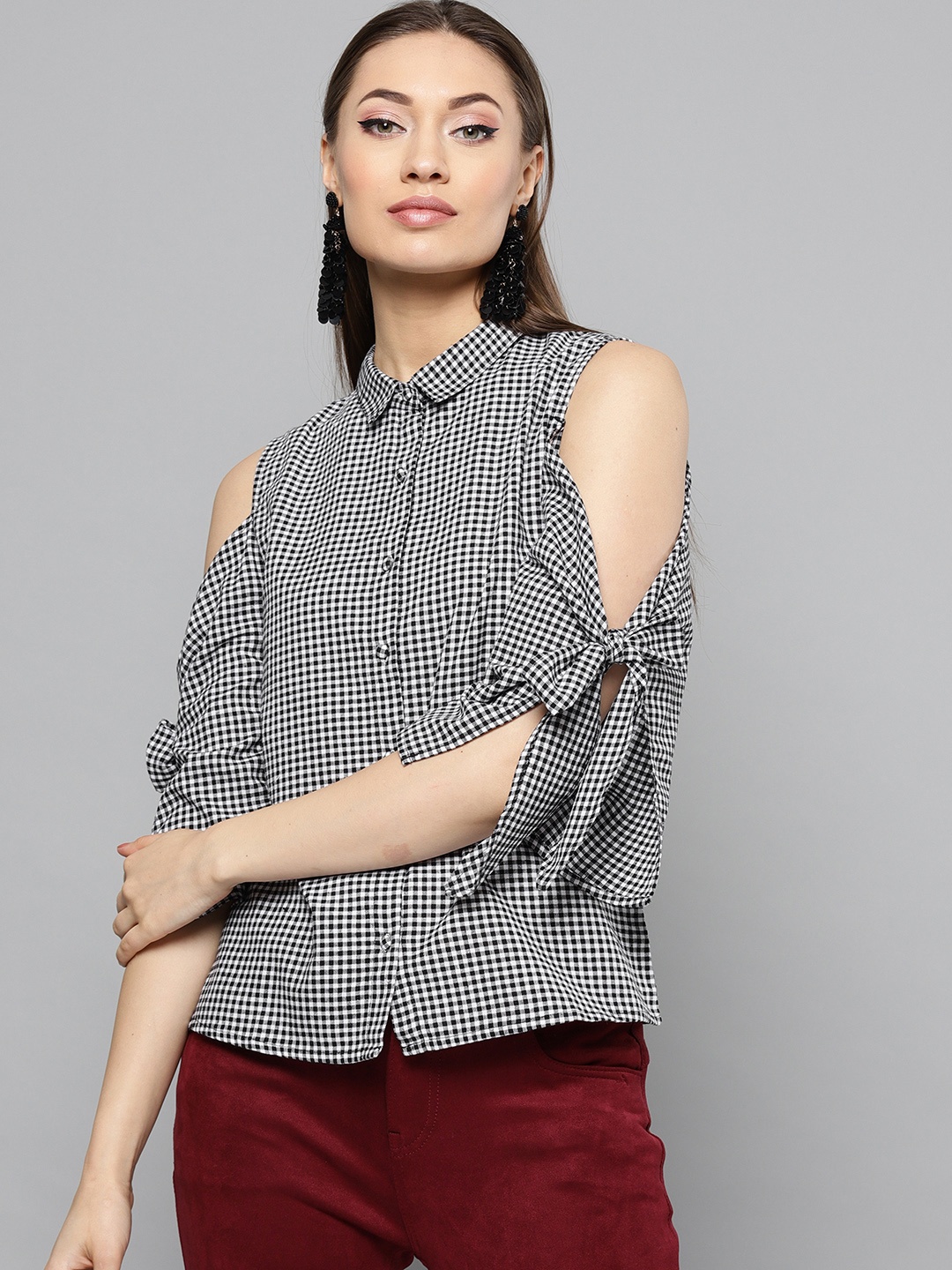 

RARE Women Black & White Regular Fit Checked Casual Shirt