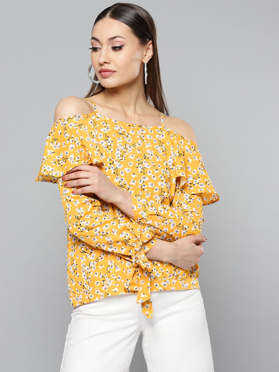 

RARE Women Yellow & White Printed Top