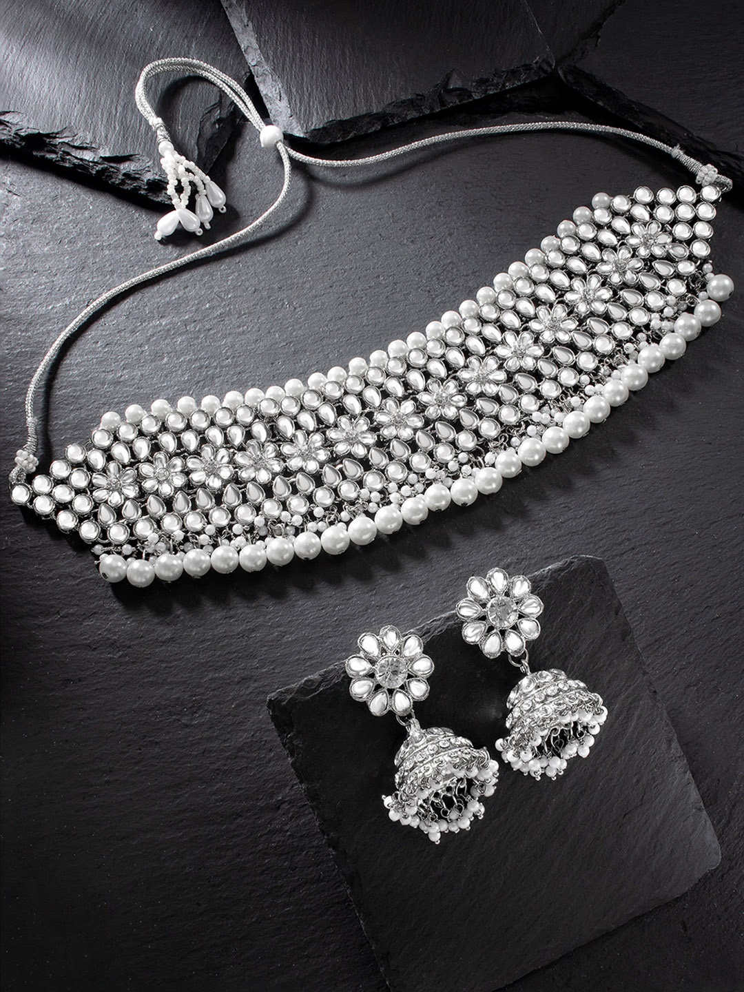 

Peora Women Silver-Plated Stone-Studded Jewellery Set
