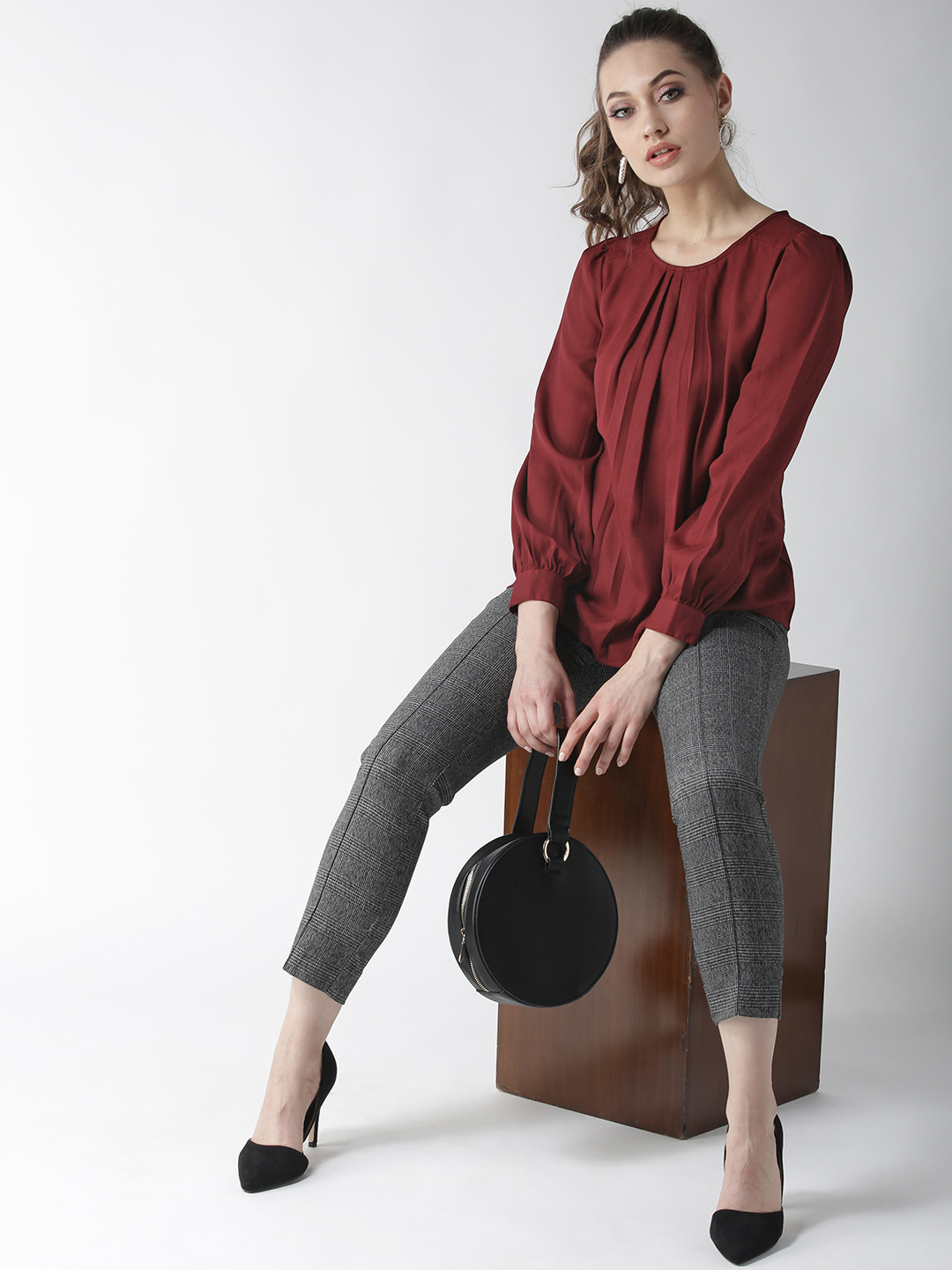 

La Zoire Women Maroon Solid Top