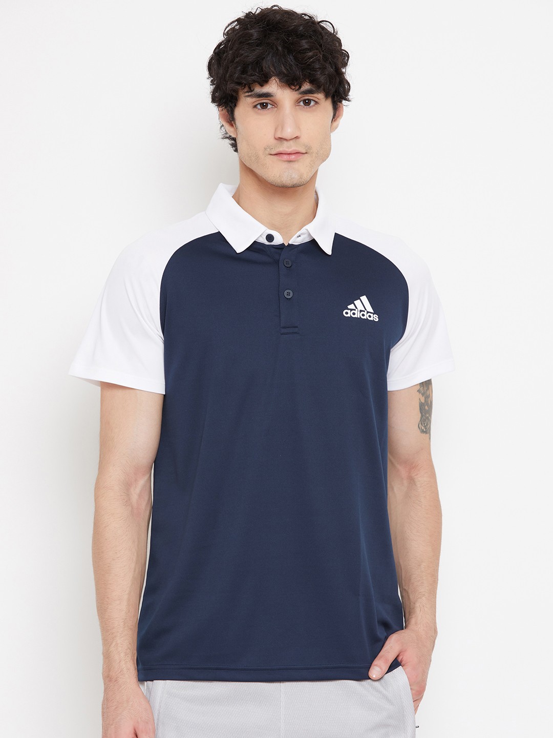 

ADIDAS Men Navy Club Solid Polo Tennis T-shirt, Navy blue