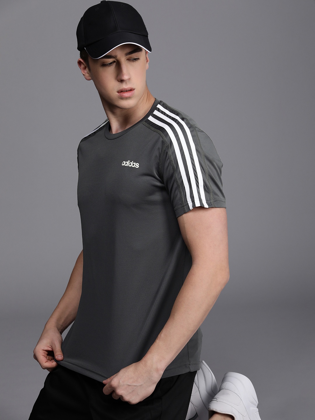 

ADIDAS Designed 2 Move 3 Striped Round Neck T-shirt, Grey