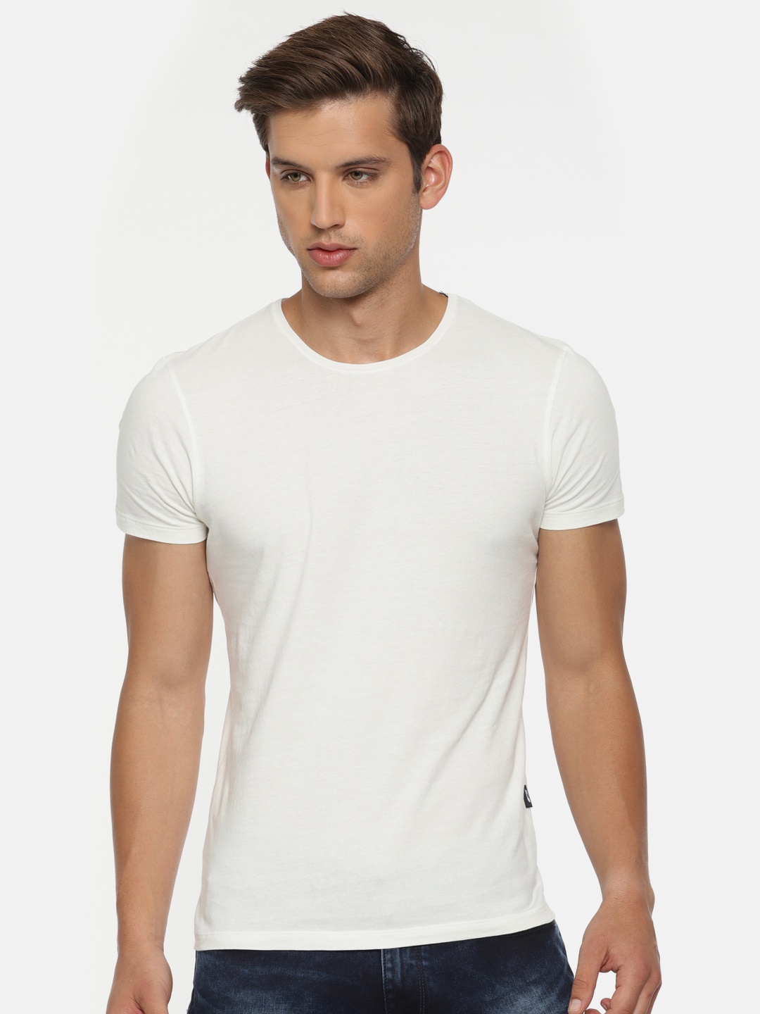 

Jack Jones Men Off-White Solid Round Neck Pure Cotton T-shirt