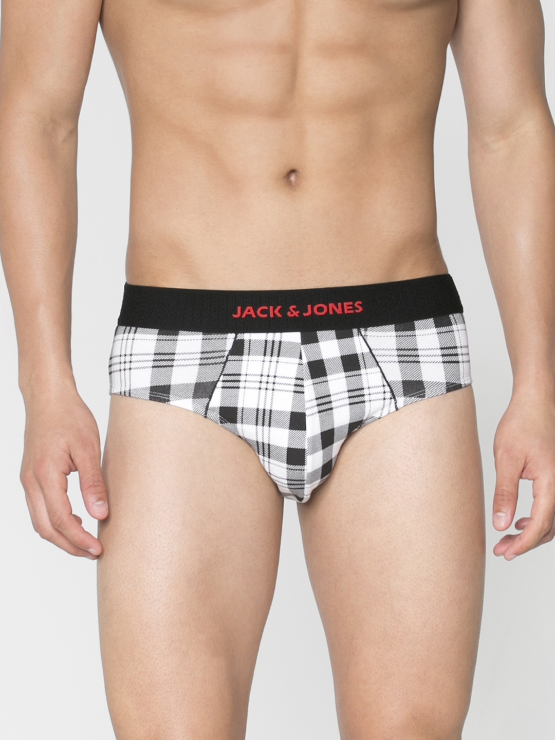 

Jack & Jones Men White & Black Checked Briefs 2054087005