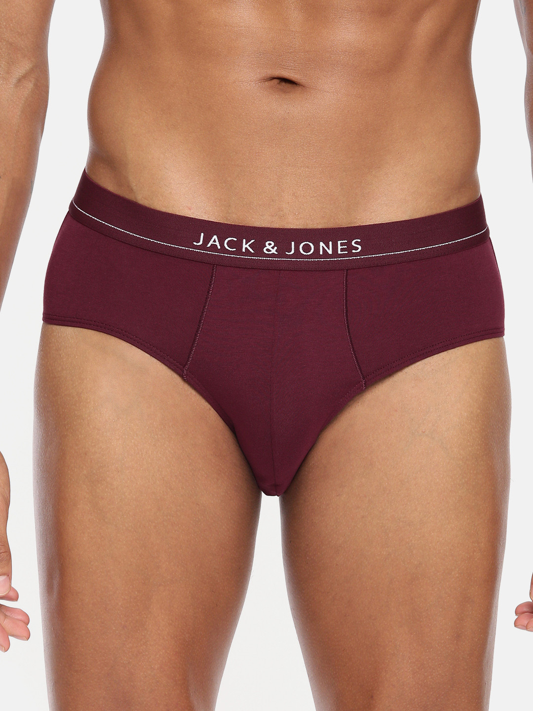 

Jack & Jones Men Burgundy Solid Brief 1955177045