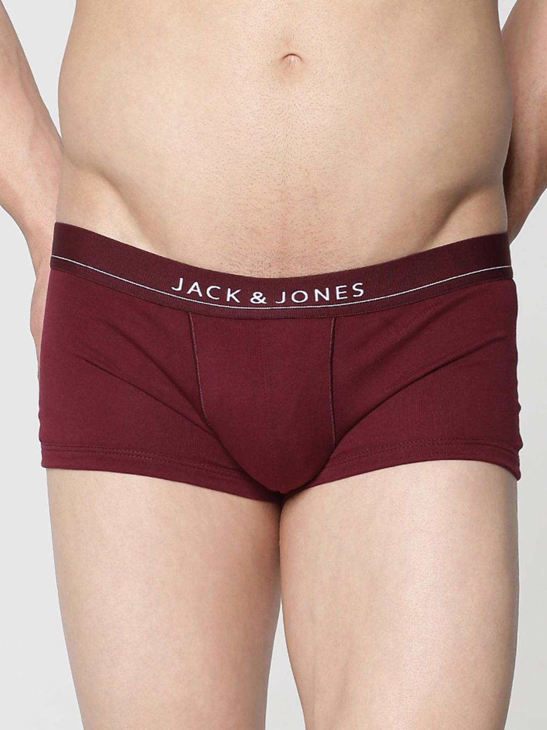 

Jack & Jones Men Maroon Solid Brazilian Trunks 1955230041