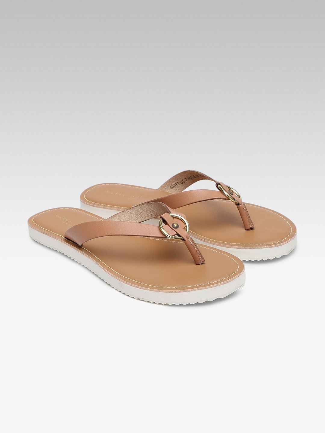 

Steve Madden Women Beige GRITT Solid Leather Open Toe Flats