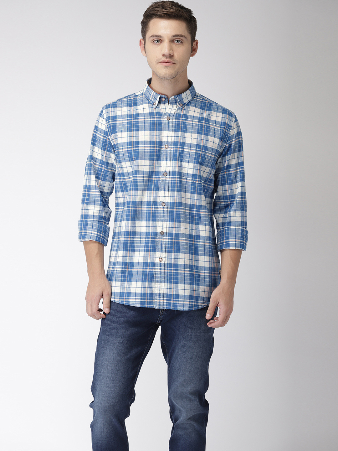 

Flying Machine Men Blue & White Regular Fit Checked Casual Shirt