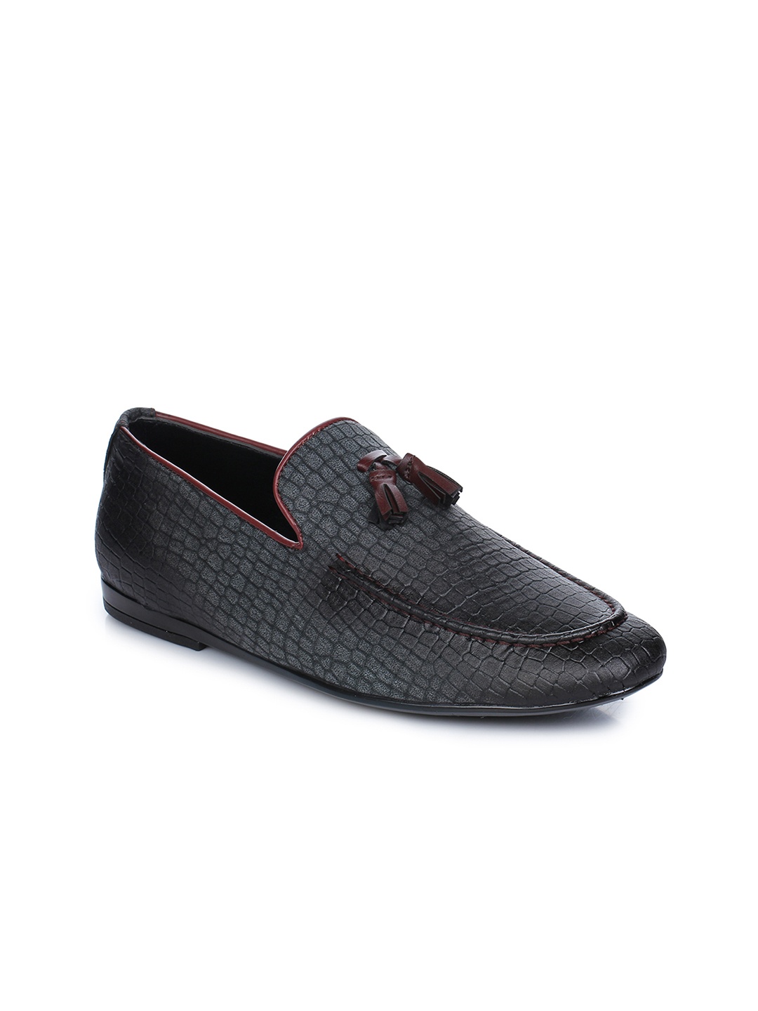 

Aber & Q Men Grey Loafers