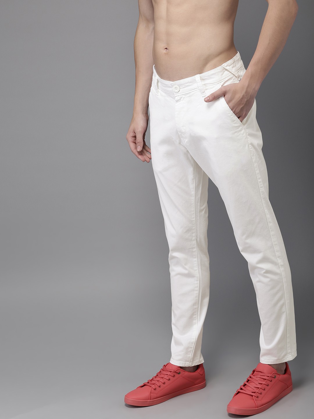 

HERE&NOW Men White Slim Fit Solid Chinos