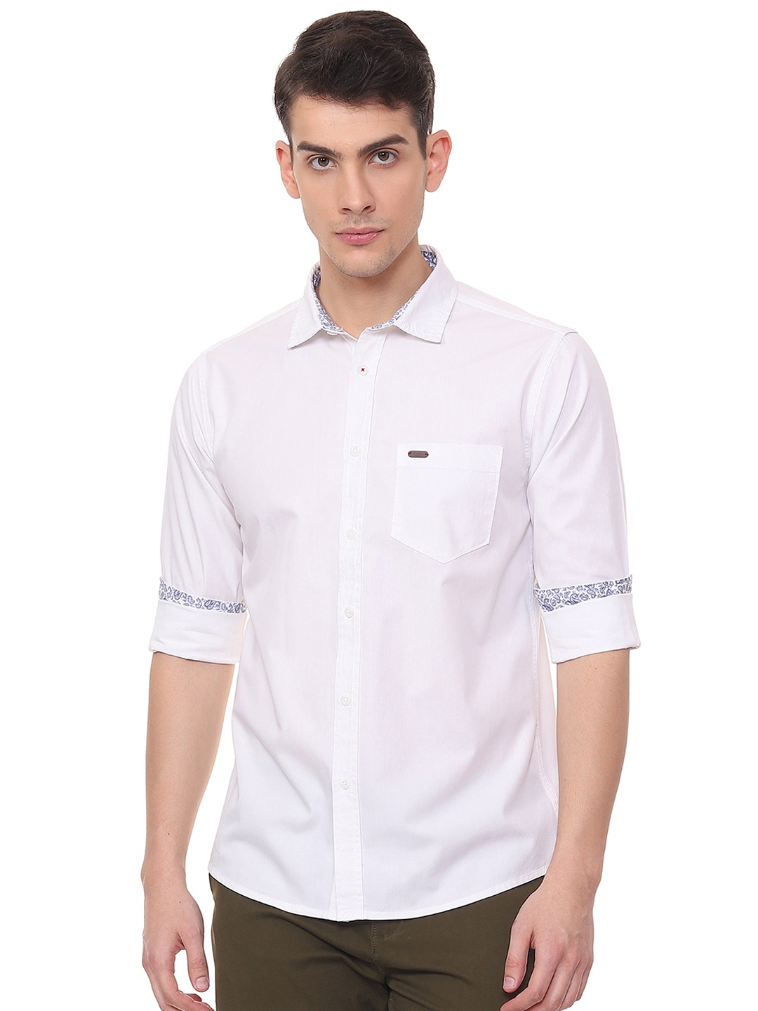 

People Men White Regular Fit Solid Casual Shirt