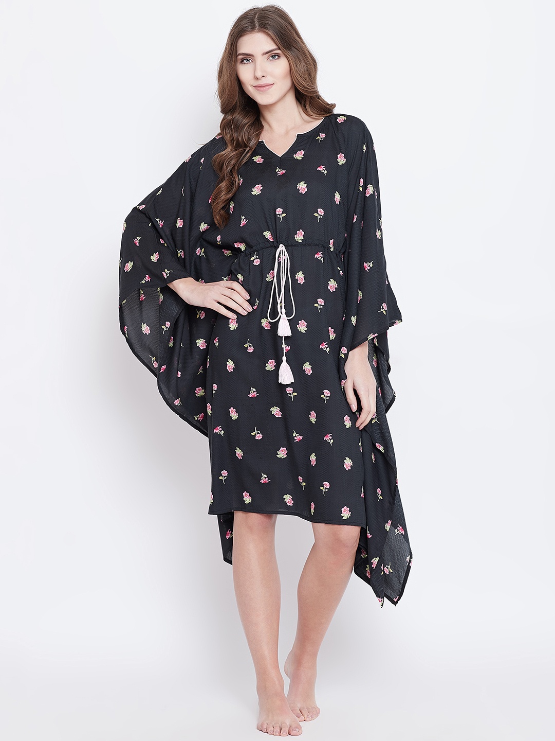 

The Kaftan Company Black Printed Nightdress