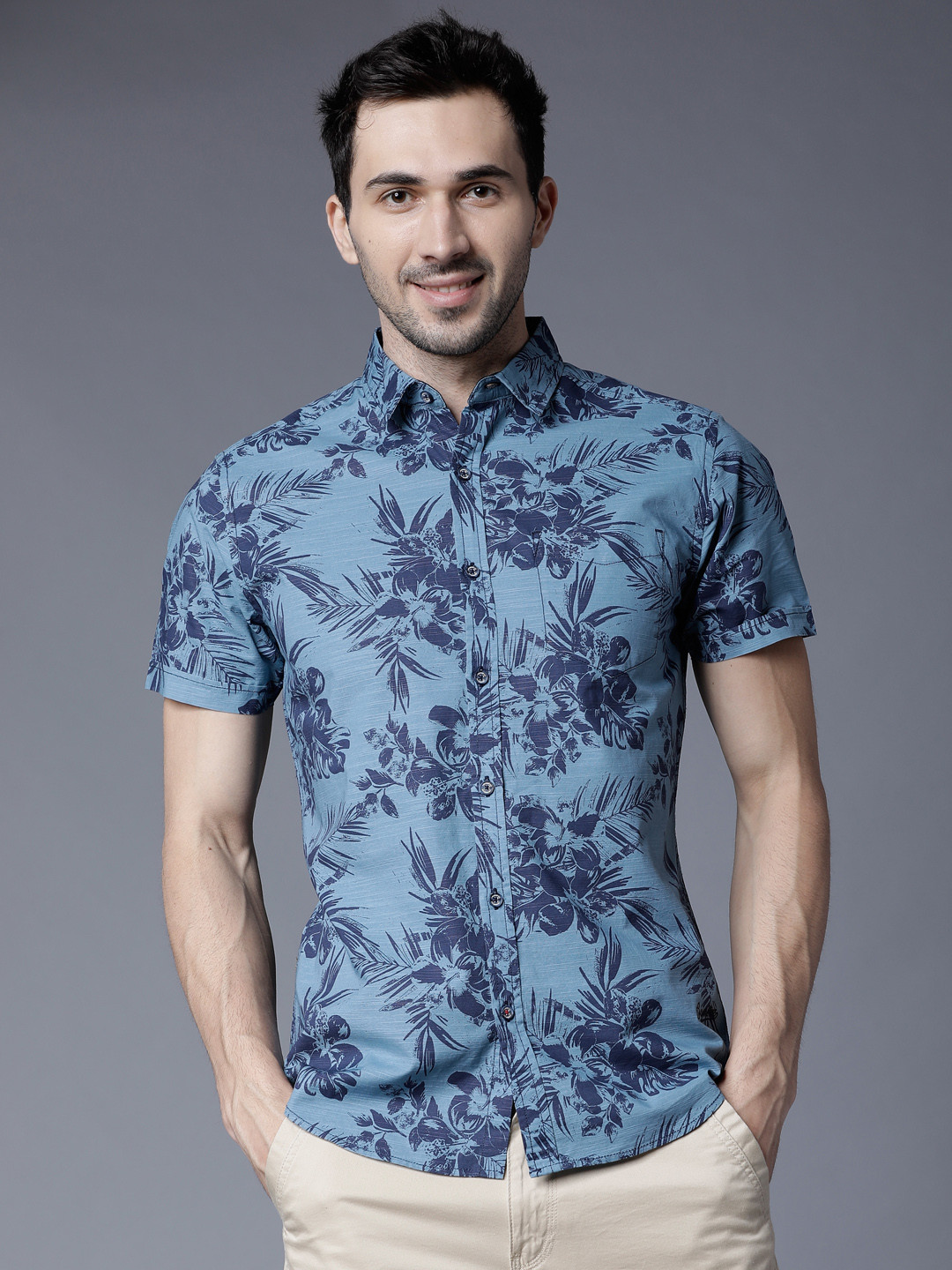 

LOCOMOTIVE Men Blue Slim Fit Printed Casual Shirt