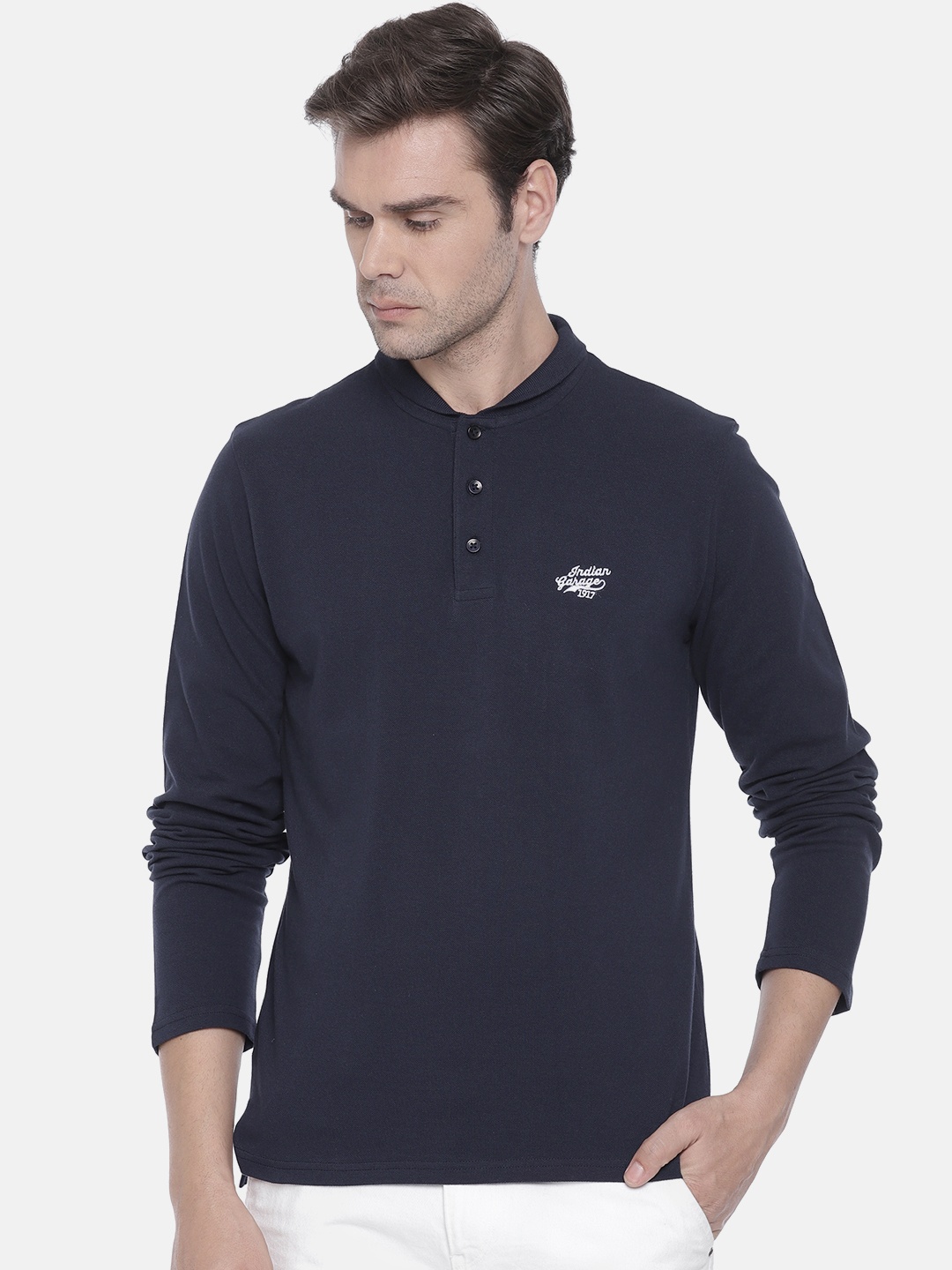 

The Indian Garage Co Men Navy Blue Solid Polo Collar Pure Cotton T-shirt