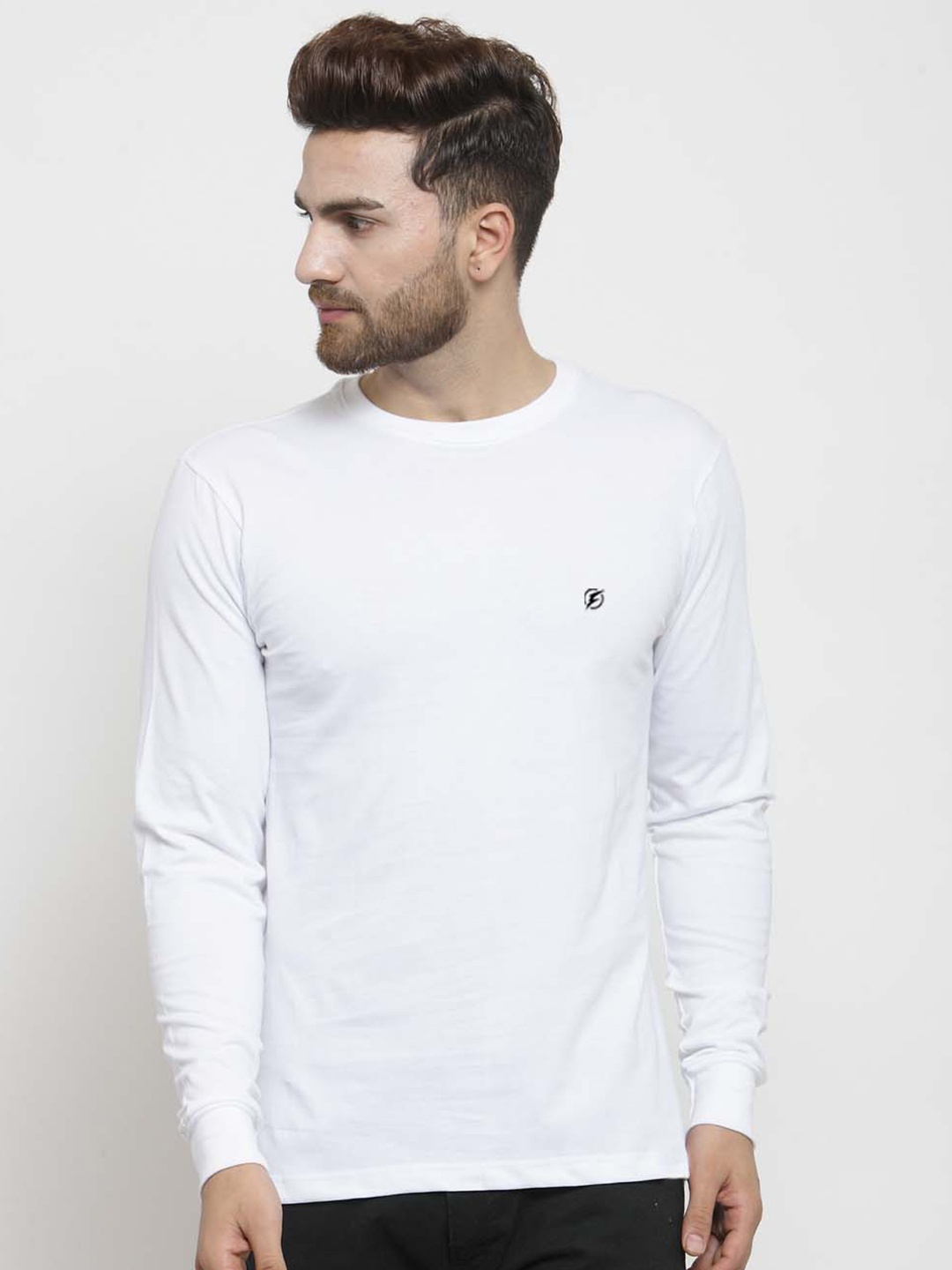 

Friskers Men White Solid Round Neck Pure Cotton T-shirt