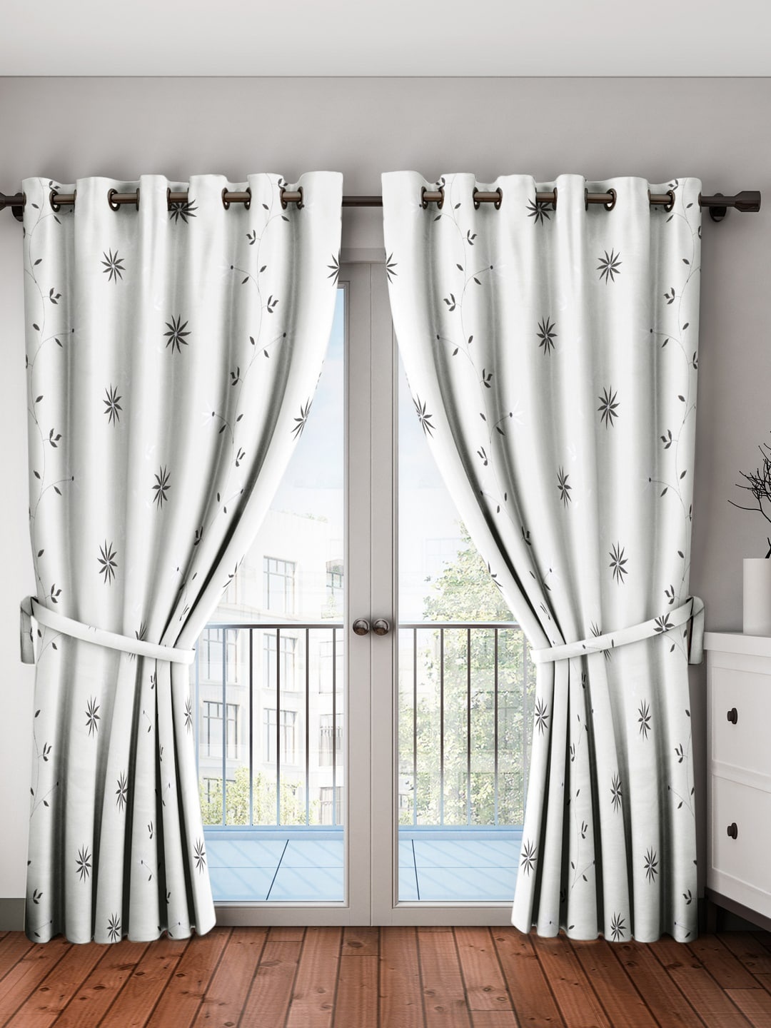 

Cortina White & Black Set of 2 Long Door Curtains