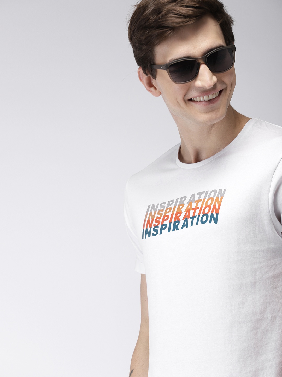 

Mast Harbour Men White Printed Round Neck Pure Cotton T-shirt