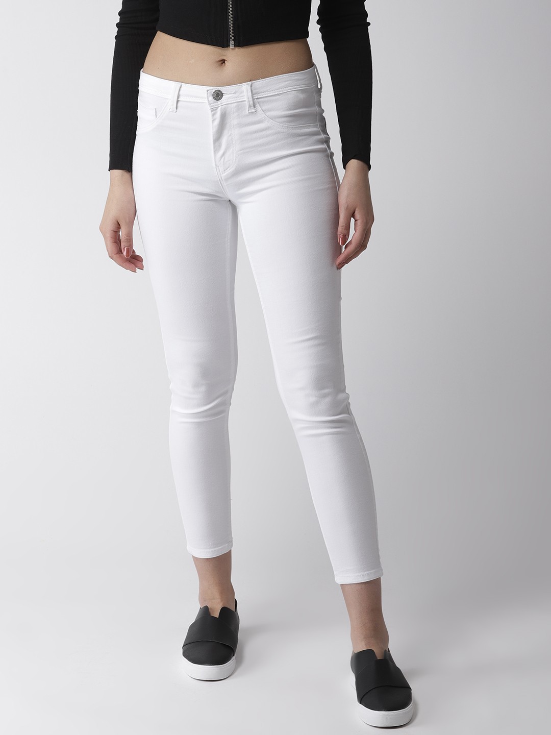 

Flying Machine Women White Regular Fit Mid-Rise Clean Look Stretchable Cropped Jeans