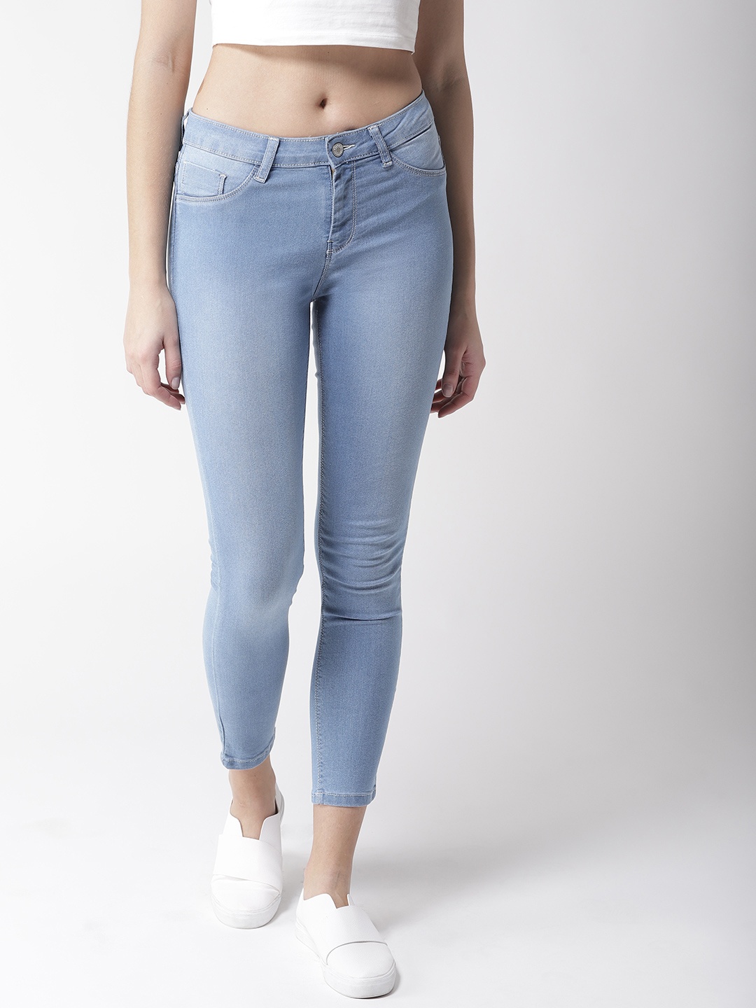 

Flying Machine Women Blue Regular Fit Mid-Rise Clean Look Stretchable Cropped Jeans