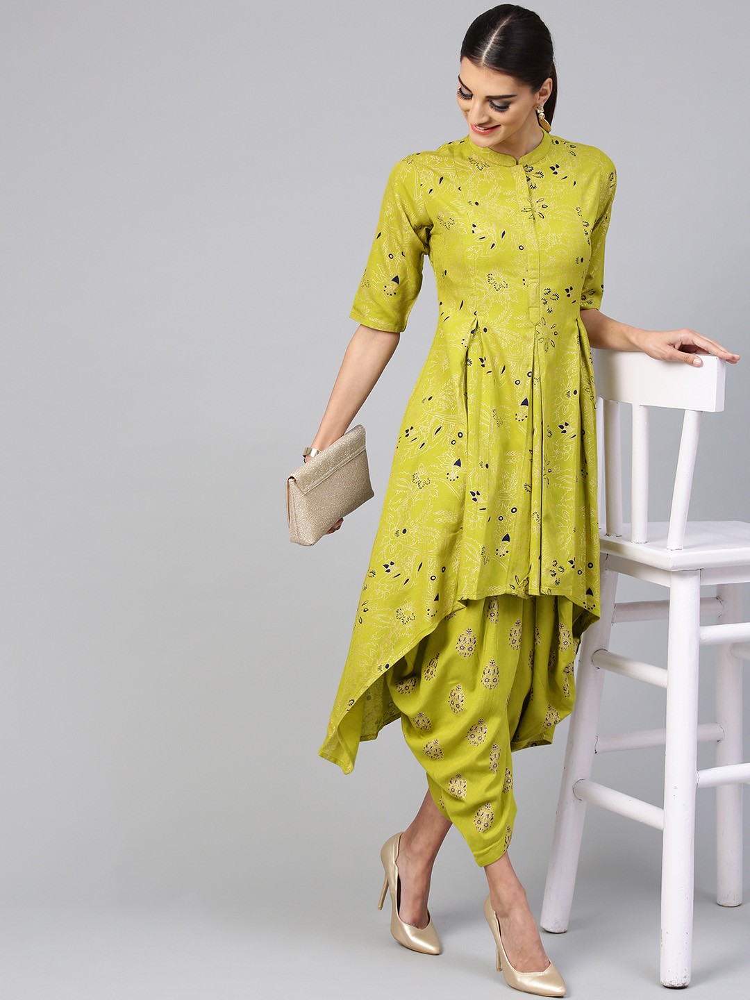 

Libas Women Green & Navy Blue Block Print Kurta with Dhoti Pants
