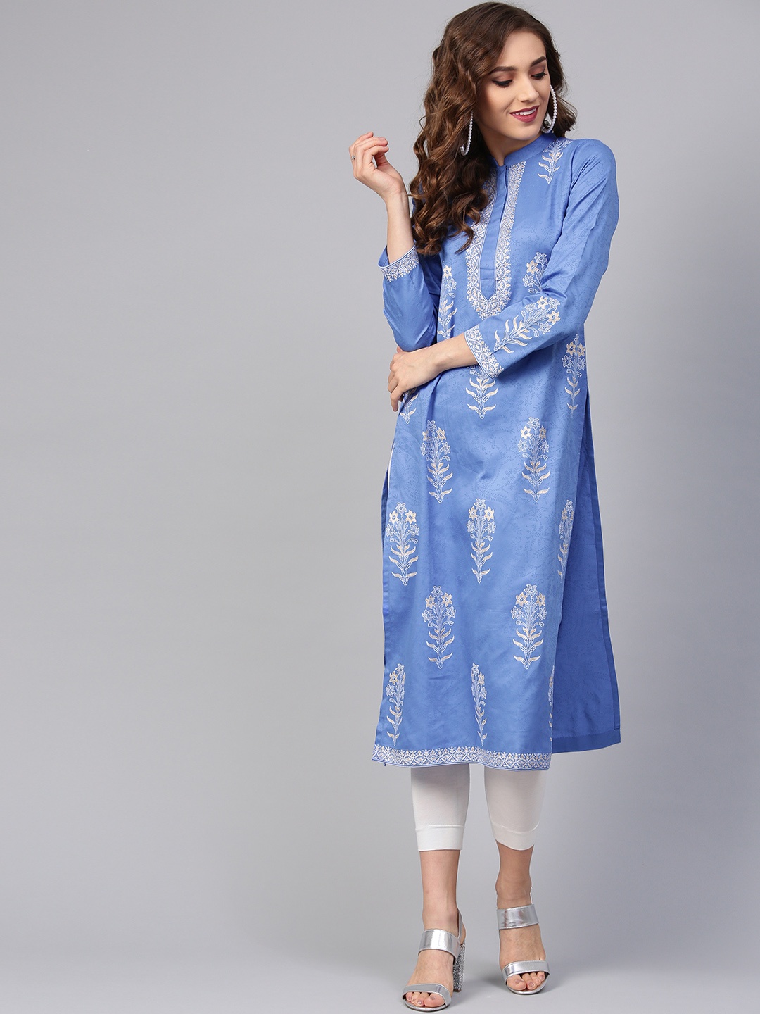 

Libas Women Blue & White Block Print Straight Kurta