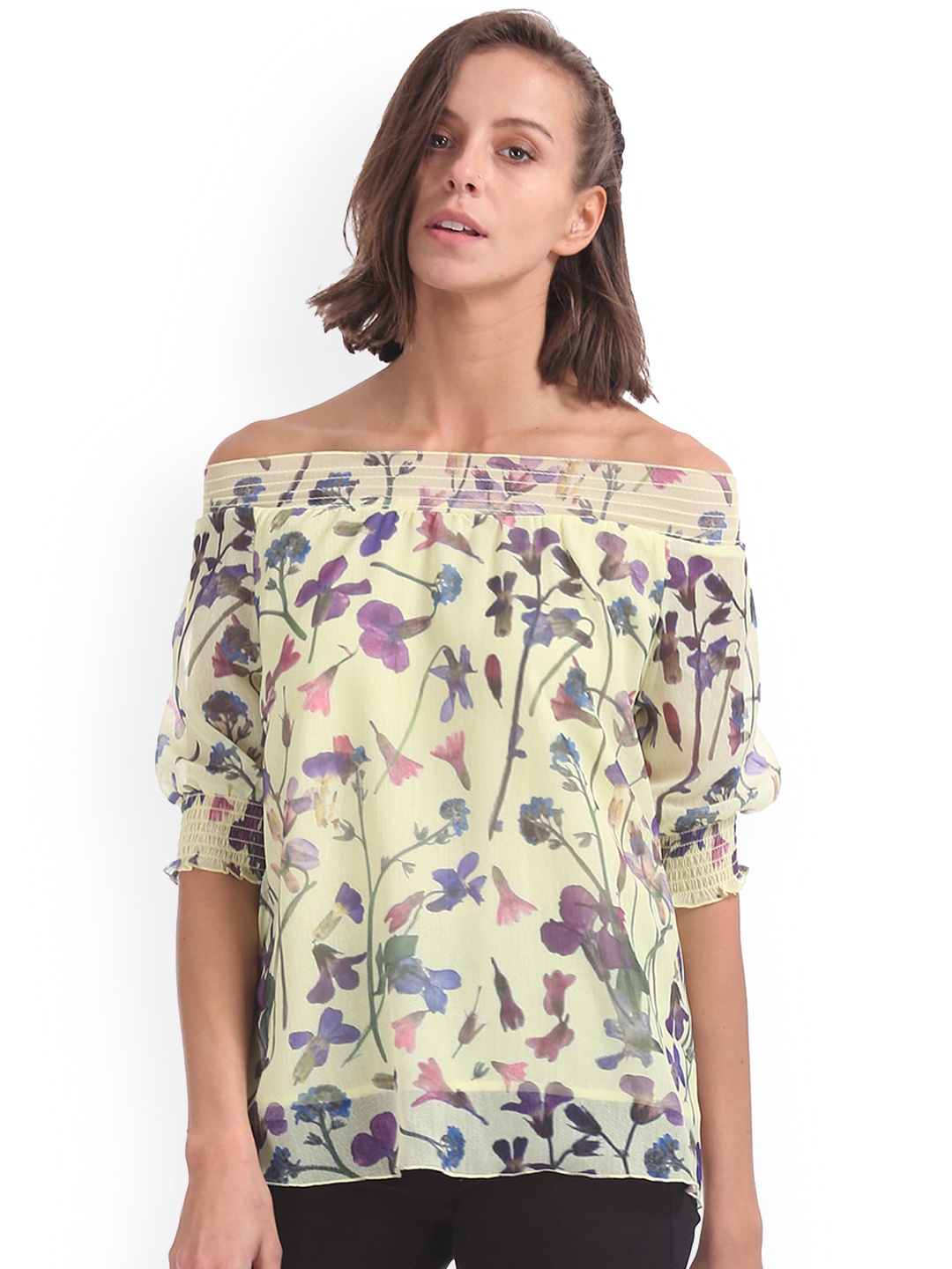 

Sugr Women Yellow Printed Bardot Top