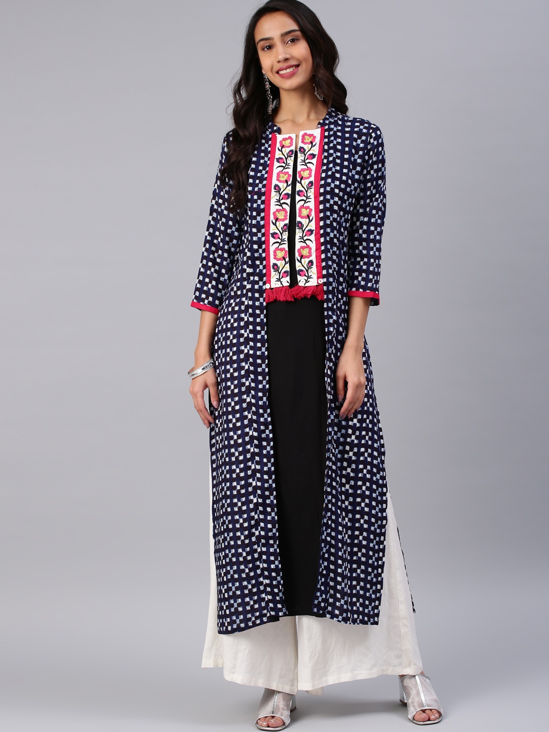 

Alena Women Navy Blue Printed Straight Kurta