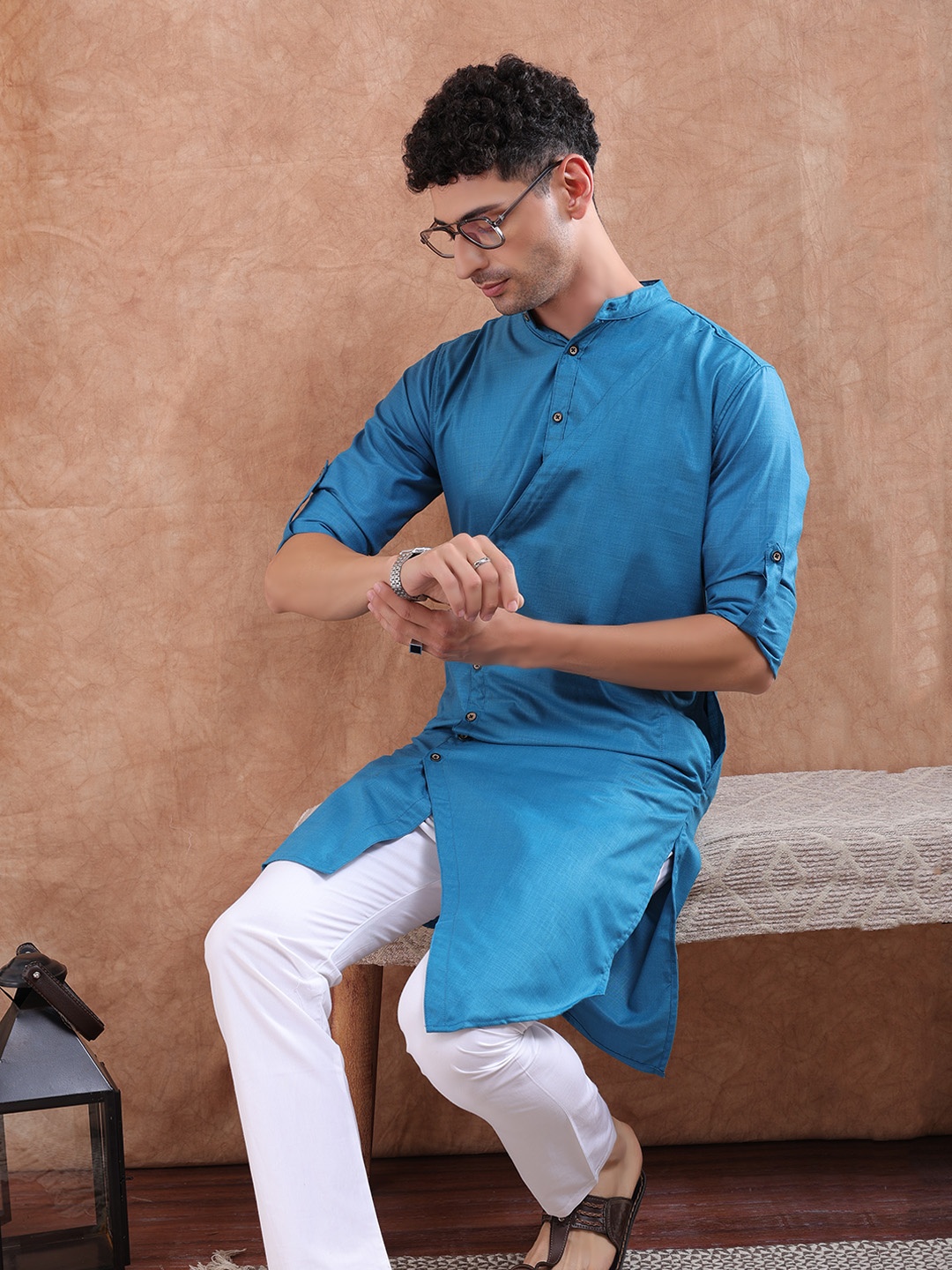 

Freehand by The Indian Garage Co Men Teal Blue Solid Asymmetric Straight Kurta