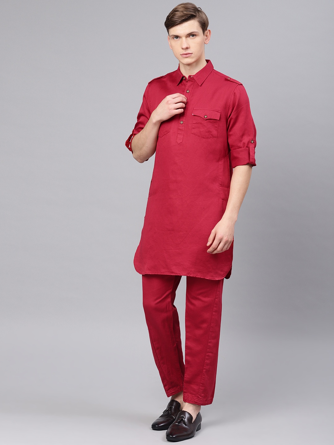 

Freehand by The Indian Garage Co Men Red Solid Kurta with Pyjamas