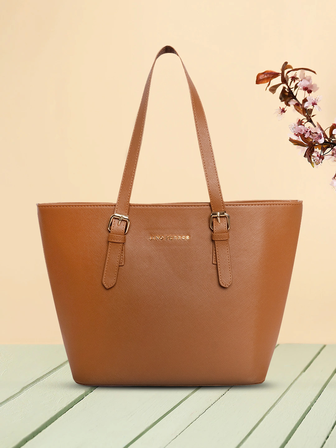 

Lino Perros Brown Textured Shoulder Bag