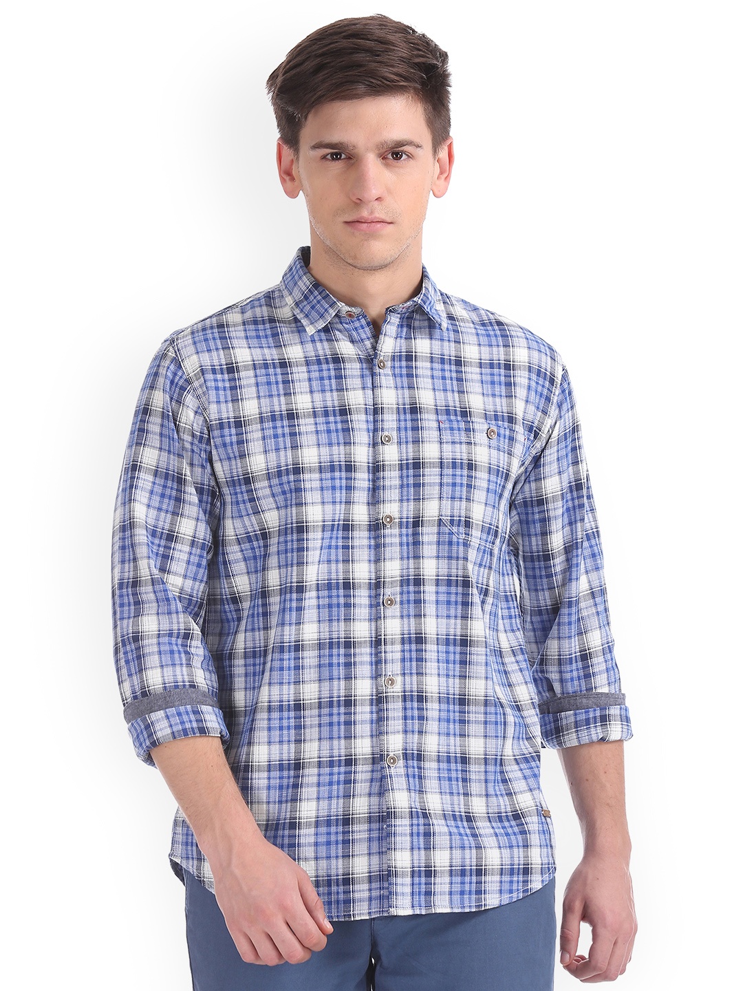 

Cherokee Men Blue Regular Fit Checked Casual Shirt