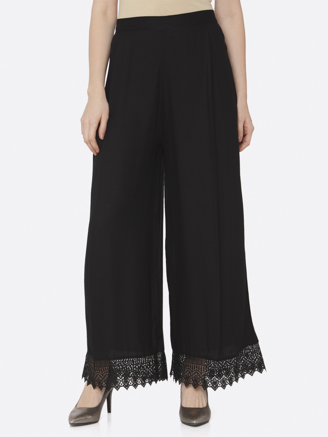 

shiloh Women Black Wide Leg Solid Palazzos