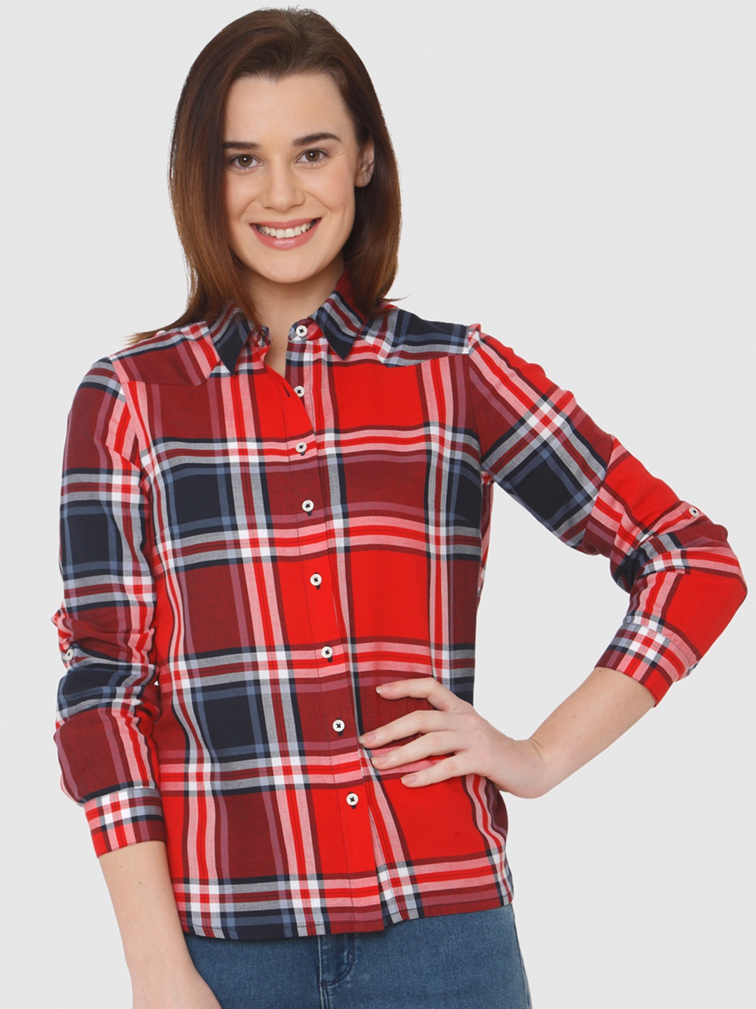 

Vero Moda Women Red & Navy Blue Regular Fit Checked Casual Shirt