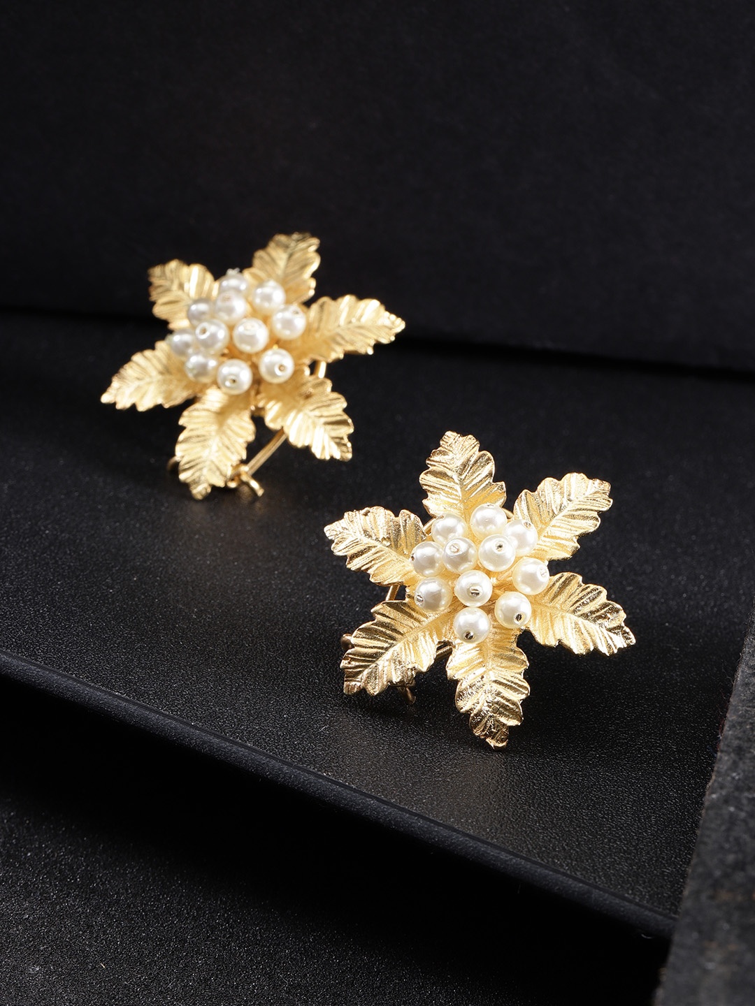 

Designs By Jewels Galaxy White Gold-Plated Handcrafted Floral Oversized Studs