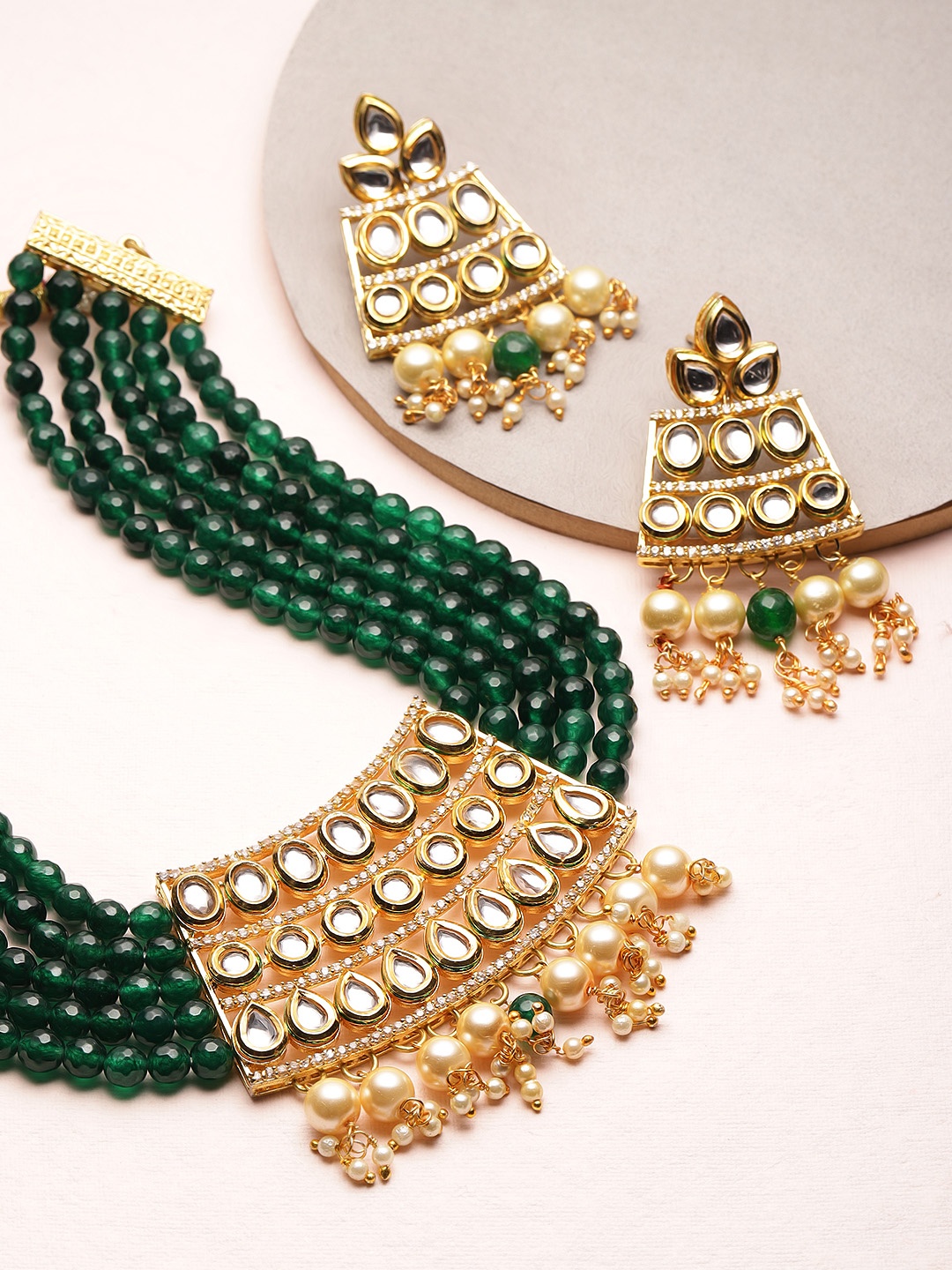 

Rubans Gold-Plated & Green Kundan Embellished Jewellery Set