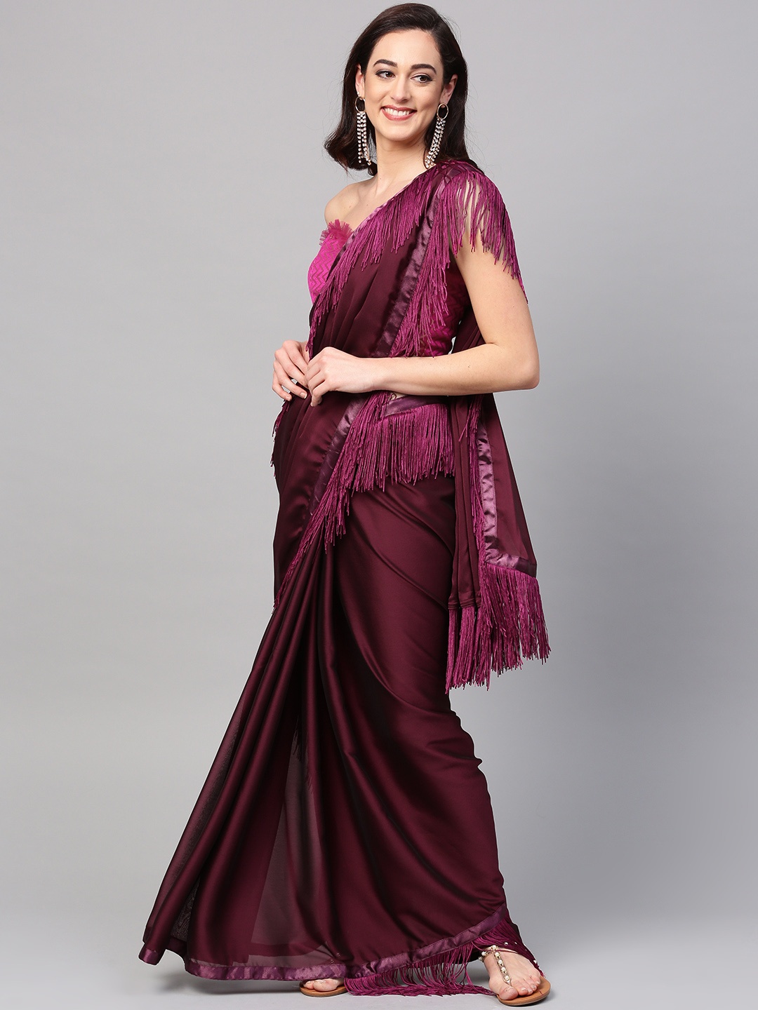 

Inddus Burgundy Solid Saree