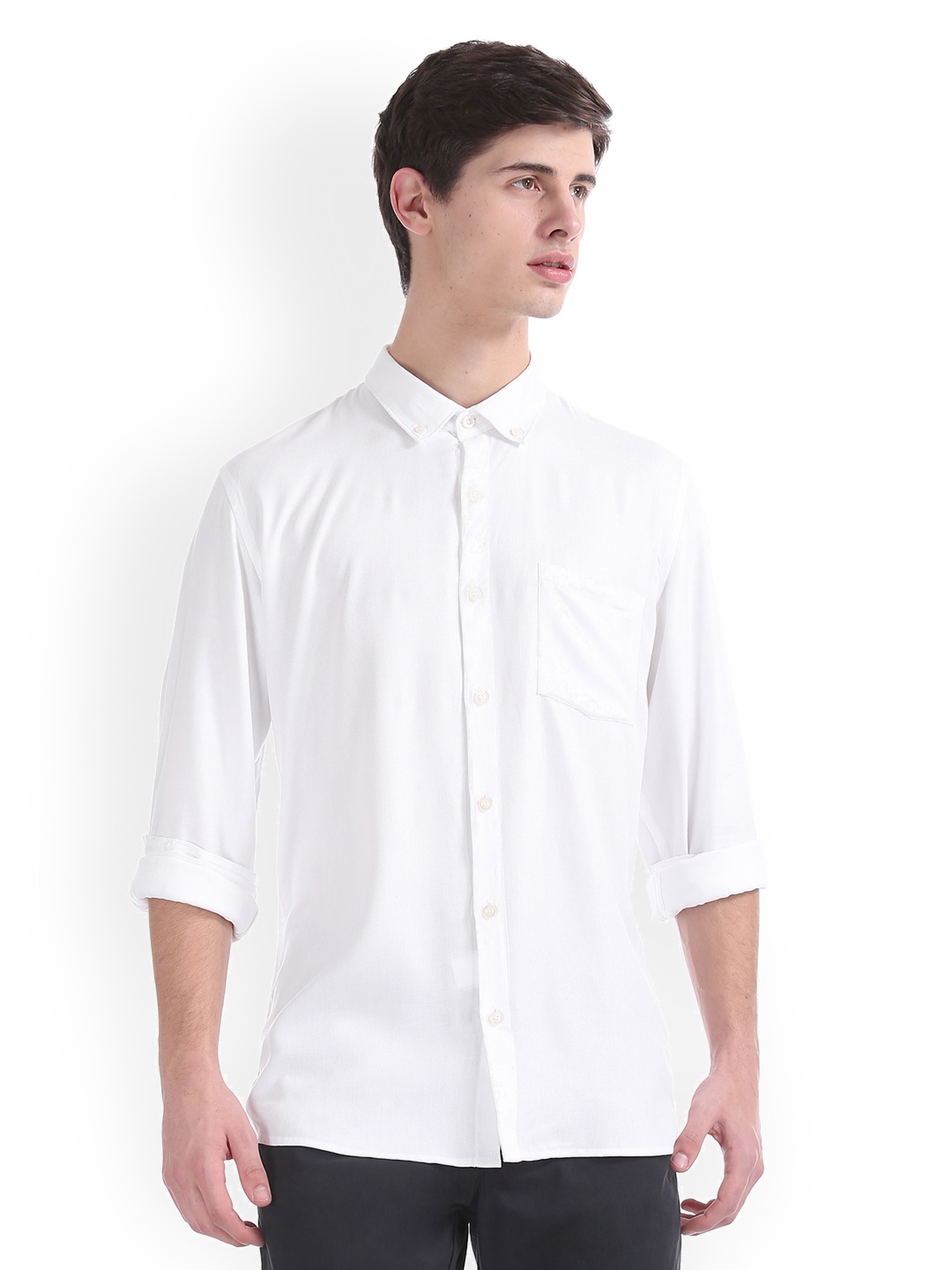 

Ruggers Men White Regular Fit Solid Casual Shirt