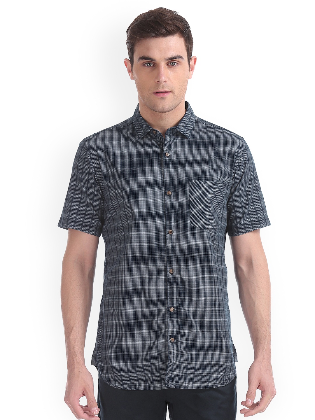 

Ruggers Men Blue Regular Fit Checked Casual Shirt