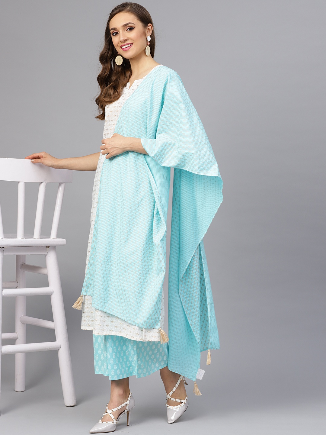 

Idalia Women White & Blue Printed Kurta with Palazzos & Dupatta