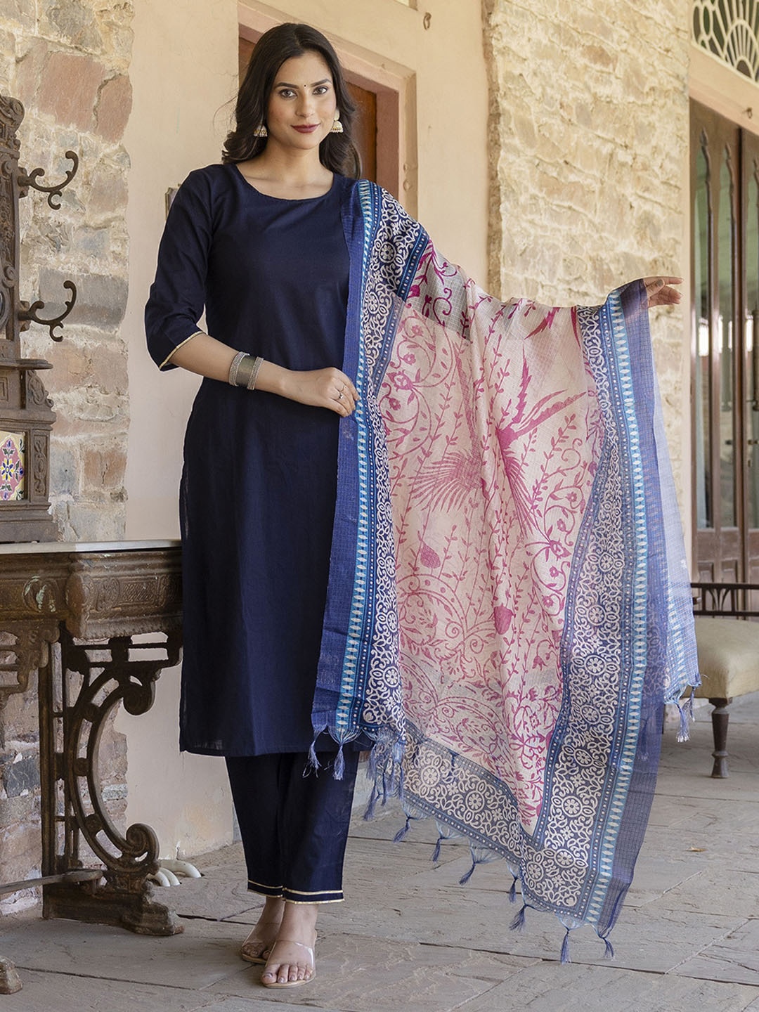 

Nayo Women Navy Blue & Beige Solid Kurta with Trousers & Printed Dupatta