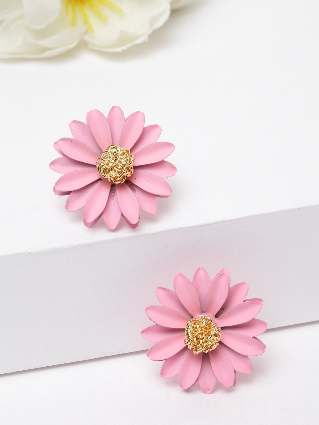 

AVANT-GARDE PARIS Gold-Plated & Pink Floral Studs